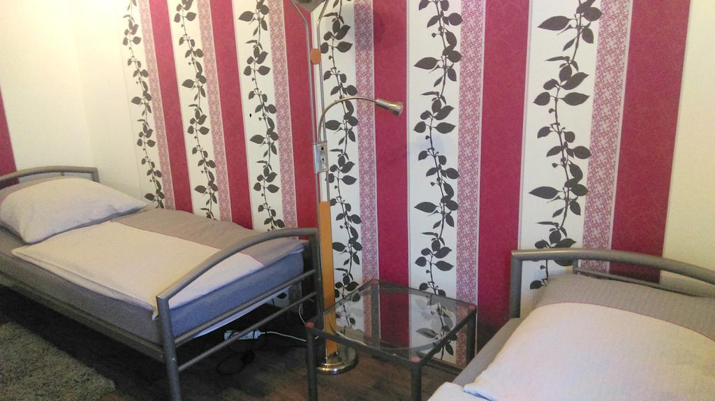 Ferienwohnung Familie Perl Immenhausen Bagian luar foto